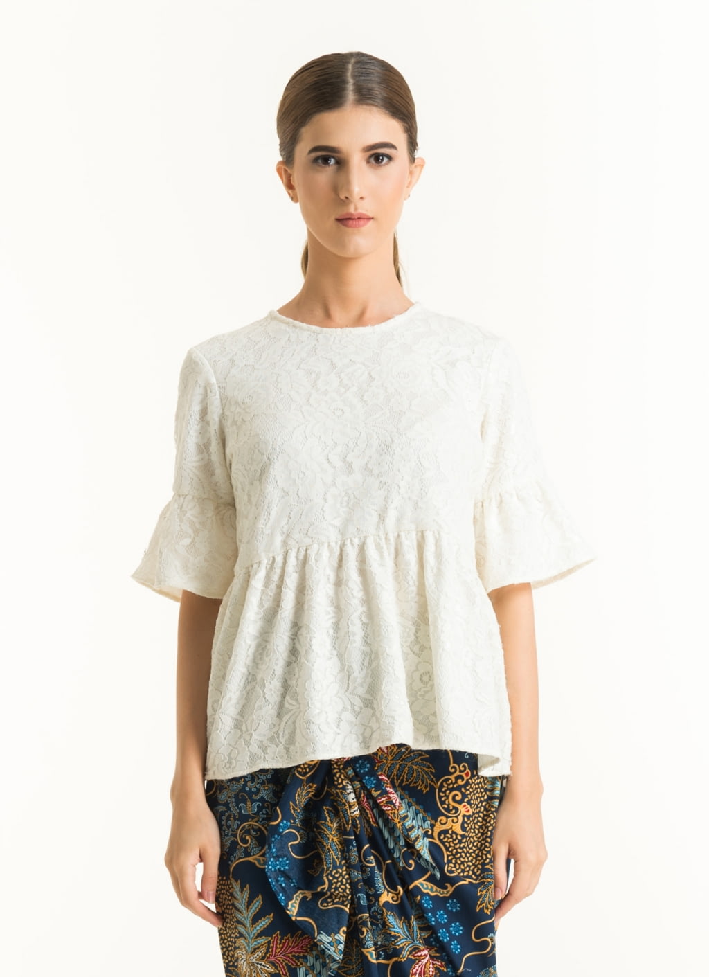 BATEEQ White LA009-SS18 Kebaya Top